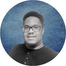 Heidi Loy's Instagram, Twitter & Facebook