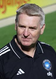 Dean Smith (footballer, born 1971)