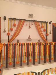 Next time you show up at your best friend's or neighbor's housewarming party, make sure you bring a for whether it's something to warm their home or an nice bottle of wine, they'll love the sentiment. Indian Housewarming Decoration Ideas Psoriasisguru Cute766