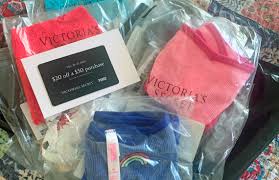 Victoria's secret offers a variety of wonderful apparel goods at an affordable price. Victoria S Secret Free Shipping The Krazy Coupon Lady