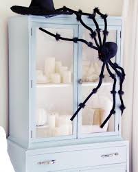 Don't worry, we have the perfect picks for you! 23 Chic Yet Spooky Halloween Decor Ideas For The Home