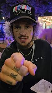 David Nuzzo's Instagram, Twitter & Facebook