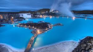 A Night In The Aurora Bubble Hotel Iceland Aurora Auroraborealis Bubble Hotel Iceland Night Blaue Lagune Reisen Island Reise