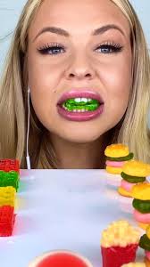 EDIBLE and YUMMY 😋, ., ., ., ., ., ., ., #asmr #asmrsounds #hunnibeeasmr  #satisfying #satisfyingvideo #eating #eatingasmr #trending #foryou  #foryoupage #shorts #reels #viral #explorepage #hunnibee