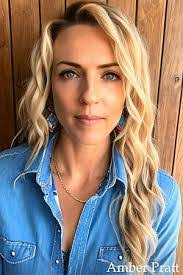 Madison Savoie's Instagram, Twitter & Facebook