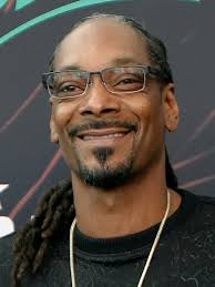 Слушать песни и музыку snoop dogg онлайн. Snoop Dogg Biography Net Worth Wife Kids Albums Songs 2021 World Celebs Com