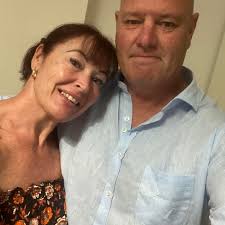 EDIT All taken yesterday, but thanks for your interest. I'll let you know  once I've unpacked more boxes. I have more Moving boxes and other packing  items available for free. Good condition