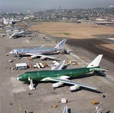 34 on first level and 14 on upper. Boeing 747 400
