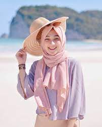 Dengan model fashion casual hijab, penampilan tetap terlihat cantik dan anggun. 18 Trend Model Baju Hijab 2018 Terbaru Desain Casual Modern Baju Pengantin Muslim