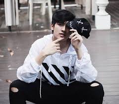 ทำเอาสาว ๆ ถึงกับใจละลาย เมื่อได้เห็นลูกชายของดารารุ่นใหญ่ ปราบ ยุทธพิชัย อย่าง กองทัพ พีค หนุ่มหล่อวัย 20 ปี ซึ่งไม่เพียงแค่หน้าตาหล่อ งานดี แต่ยังมีความสามารถครบ เรียกว่าเป็น. à¹à¸‹ à¸šà¸¡ à¸¢à¸„à¸° à¸™ à¸­à¸‡à¸ž à¸„ à¸¥ à¸à¸Šà¸²à¸¢à¸›à¸£à¸²à¸š à¸¢ à¸—à¸˜à¸ž à¸Š à¸¢ Pantip