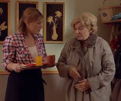 Za mě ale nakonec fajn látka, celkově tu energii a snahu se lišit je třeba ocenit. Ohnivy Kure Kluci Nejsou Na Prodej S01e24 2016 Csfd Cz