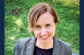 Phi Eta Sigma initiates 612 members