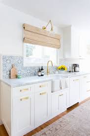 Adding A Brand New Tile Backsplash Is A Excellent Way To Add Some Personality In Your K Kitchen Remodel Small Kitchen Interior Backsplash For White Cabinets