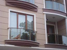 Cam korkuluk şık görünümü yüksek kalitesiyle mekanlara değer katar. Fransiz Camli Balkon Korkuluk Umraniye Kupeste