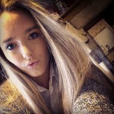 Clare Henry (@clarehenry61)