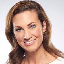 Shannon Kingston's Instagram, Twitter & Facebook