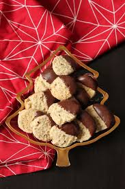 Rezept Nusstaler Vegan Rezepte Vegane Weihnachtsplatzchen Lecker