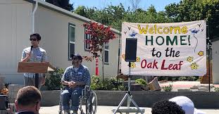 Oak tree mobile home park has a revenue of $33.1m, and 116 employees. Manufactured Home Park Residents Celebrate New Energy Efficient Homes And A Community Success Energy Trust Blogenergy Trust Blog