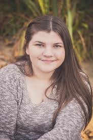 Leah Cote's Instagram, Twitter & Facebook