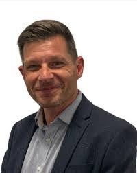 Sandra Prew's Instagram, Twitter & Facebook