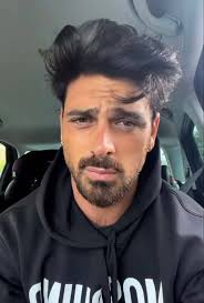 Really sad 😢 none of my fans wished me a merry Christmas 💔