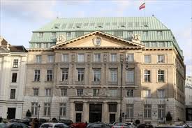 Erste bank forms a strong bank group together with the (joint liability) savings banks. No Escompte Ges Landerbank Bank Austria Wien Austria Converted Bank Buildings On Waymarking Com