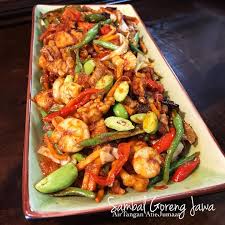 Resep sambal tempe penyet ini sangat cocok untuk lidah orang indonesia, tempe penyet adalah makanan khas indonesia dari daerah jawa timur, namun hampir semua orang. Resepi Sambal Goreng Jawa Makan Dengan Nasi Sedap Ratah Sedap Yang Pasti Confirm Sedap Ira Mommy Si Kembar