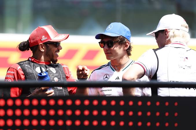 Lewis Hamilton's message to Ferrari is clear: back me or wave goodbye to F1  title dream - Yahoo News Canada