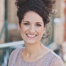 Emily Janisch's Instagram, Twitter & Facebook