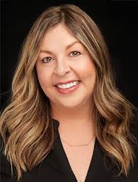 Colleen Mccormack's Instagram, Twitter & Facebook