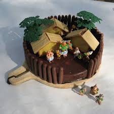 E Village S Etait Prepare A L Invasion Des Romains Qui Avec Leurs Armures Etaient Bien Incapables De Su Gateau Anniversaire Enfant Gateau Anniversaire Gateau