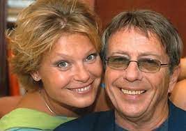 Hegyi barbara, meg sem született a metro alakulásakor. Barbara Hegyi And Zoran Sztevanovity Dating Gossip News Photos