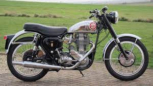 How Royal Enfield Became The Top Selling Big Bike In The World Classic Bikes Bike Bsa Motorcycle