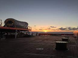 We At Amsnor Provide An Emergency Oil Spill Equipment With The Easiest Methods Of How To Clean Oil Spills Contact Now Oil And Gas Oil Absorbing Oil Spill