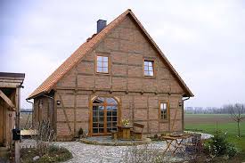 Das alte stallgebäude, vermutlich aus dem jahr 1753, war sehr baufällig und musste instand gesetzt werden. Hausvarianten Von Null Auf Fertig In Vier Monaten