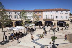 Village De Marques Mcarthurglen Provence Mairie De Miramas