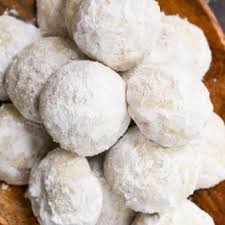 They also make a wonderful addition to any christmas goodie platter. Snowball Cookies Wedding Cookies Cakewhiz