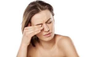 Pinchazos En El Ojo Por Que Se Producen Blog De Clinica Baviera