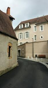 Une Rue Dans Le Vieux Montlucon Auvergne Aire Urbaine France