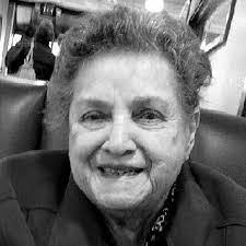 Nina Aycock's Instagram, Twitter & Facebook