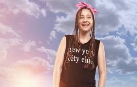 Nicole cherry (born nicoleta janina ghinea on 5 december 1998)1 is a romanian pop and reggae singer. Exclusiv Nicole Cherry Noul Copil Minune Al Muzicii Romanesti Am SimÅ£it CÄƒ Piesa Memories Va Avea Succes Divertisment Vedete Eva Ro