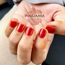 Kemudian digemburkan dengan cara dibajak atau dicangkul. Inai Damia By Epyrynaempires Dari Daun Inai Asli Posts Facebook