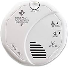 Nest protect uses two wavelengths of light to look for both fast and slow burning fires. First Alert Zcombo 2 In 1 Smoke Detector Carbon Monoxide Alarm Z Wave Combo Amazon Com