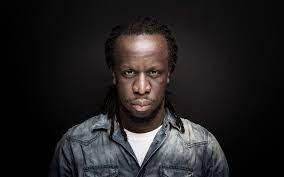 Rappeur cérébral, youssoupha est le père de quatre albums studios, de deux street albums ainsi youssoupha est un rappeur français, et comme il le dit si bien: Youssoupha Rappeur Plus Que Jamais Engage Le Parisien