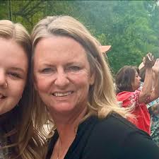 So great getting to chat with Sandra Bernhard again