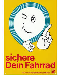 Die Staatliche Versicherung Der Ddr War Ein Staatliches Versicherungsunternehmen In Der Deutschen Demokrati Vintage Advertisements History Fictional Characters