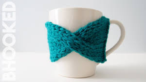 Browse our beautiful selection of free aran knitting patterns, from hats, bags, beautiful baby aran knitting patterns, free and easy designs for all. How To Knit An Easy Cable Knit Mug Cozy Youtube
