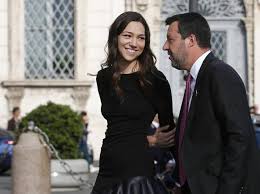 L'appartamento è ampio e con giardino, in una zona residenziale della capitale. Chi E Francesca Verdini Fidanzata Di Matteo Salvini Jefemme It