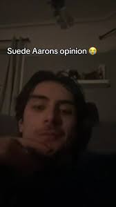 Suede Aarons Pronounce