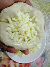 Roti naan 300 tepung gandum 1 1/2 sudu kecil yis 2 sudu besar gula sedikit garam 2 sudu besar yogurt (natural)* 1. Roti Nan Cheese Super Simple Masak Atas Kuali Je Memang Boleh Buatlah Keluarga